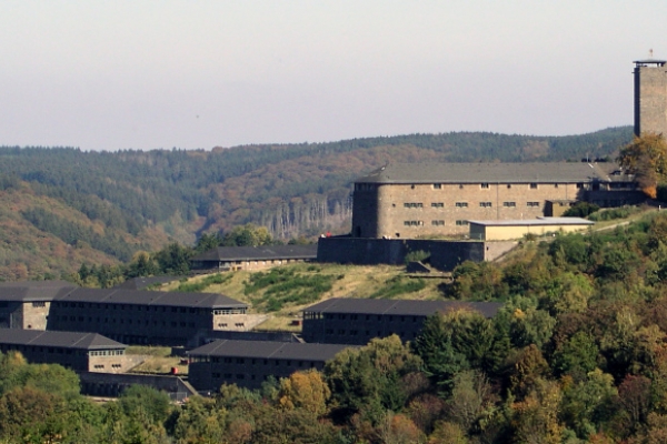 Anlage der ehemaligen NS-Ordensburg Vogelsang, Foto: Eije Werk